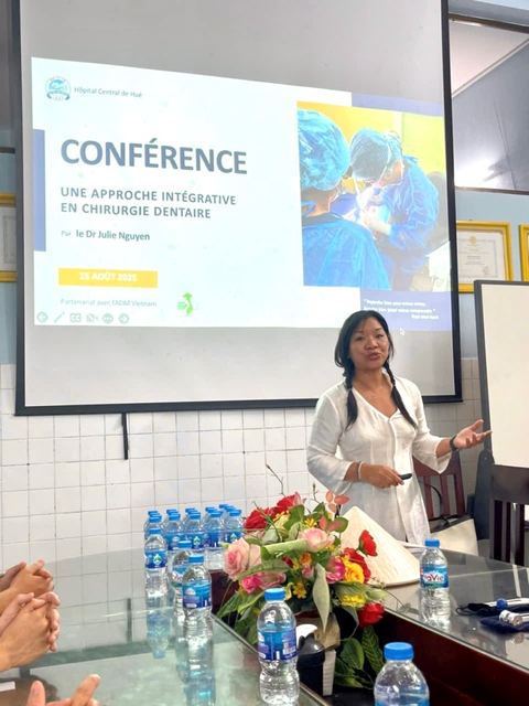 Conférence dentaire avec le Dr Julie à Hué (août) – photo 4